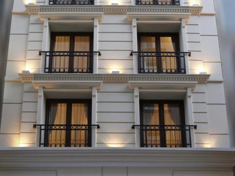 Nanda Hotel Istanboel Buitenkant foto