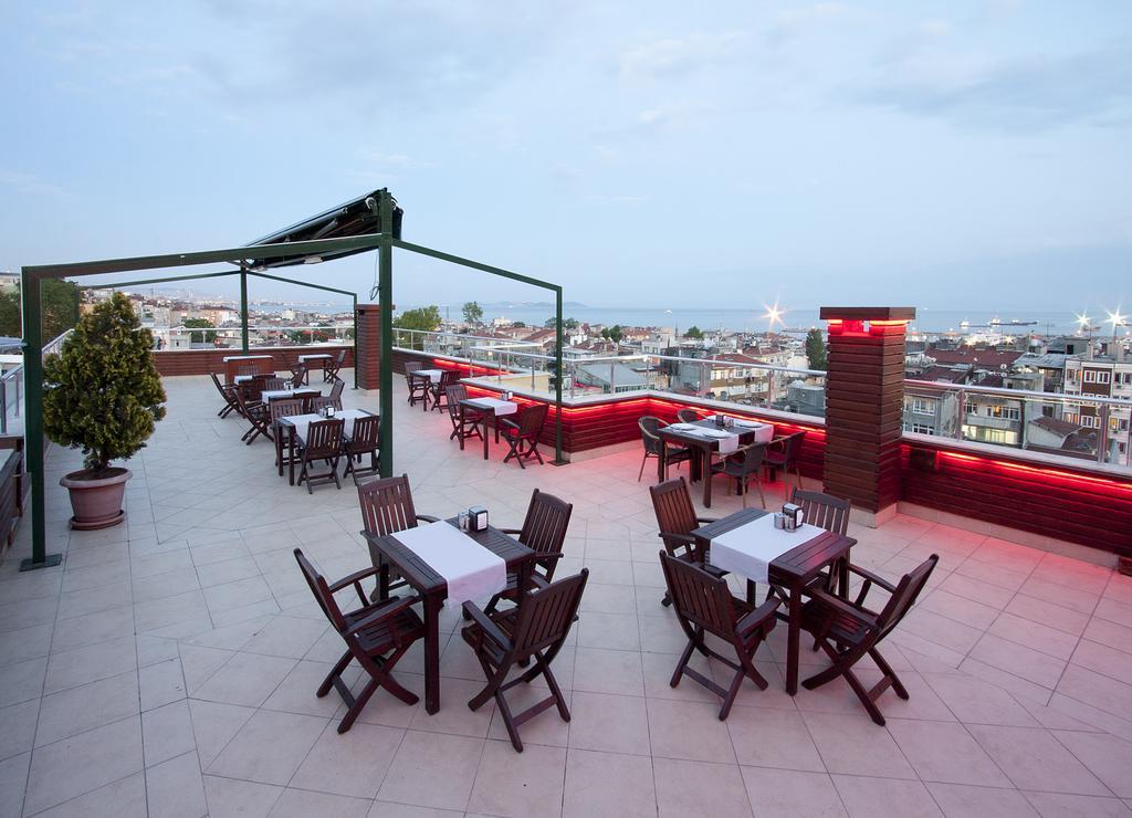 Nanda Hotel Istanboel Buitenkant foto